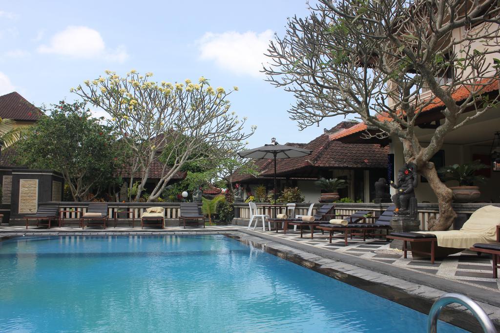 Sagitarius Inn Ubud  Exterior photo